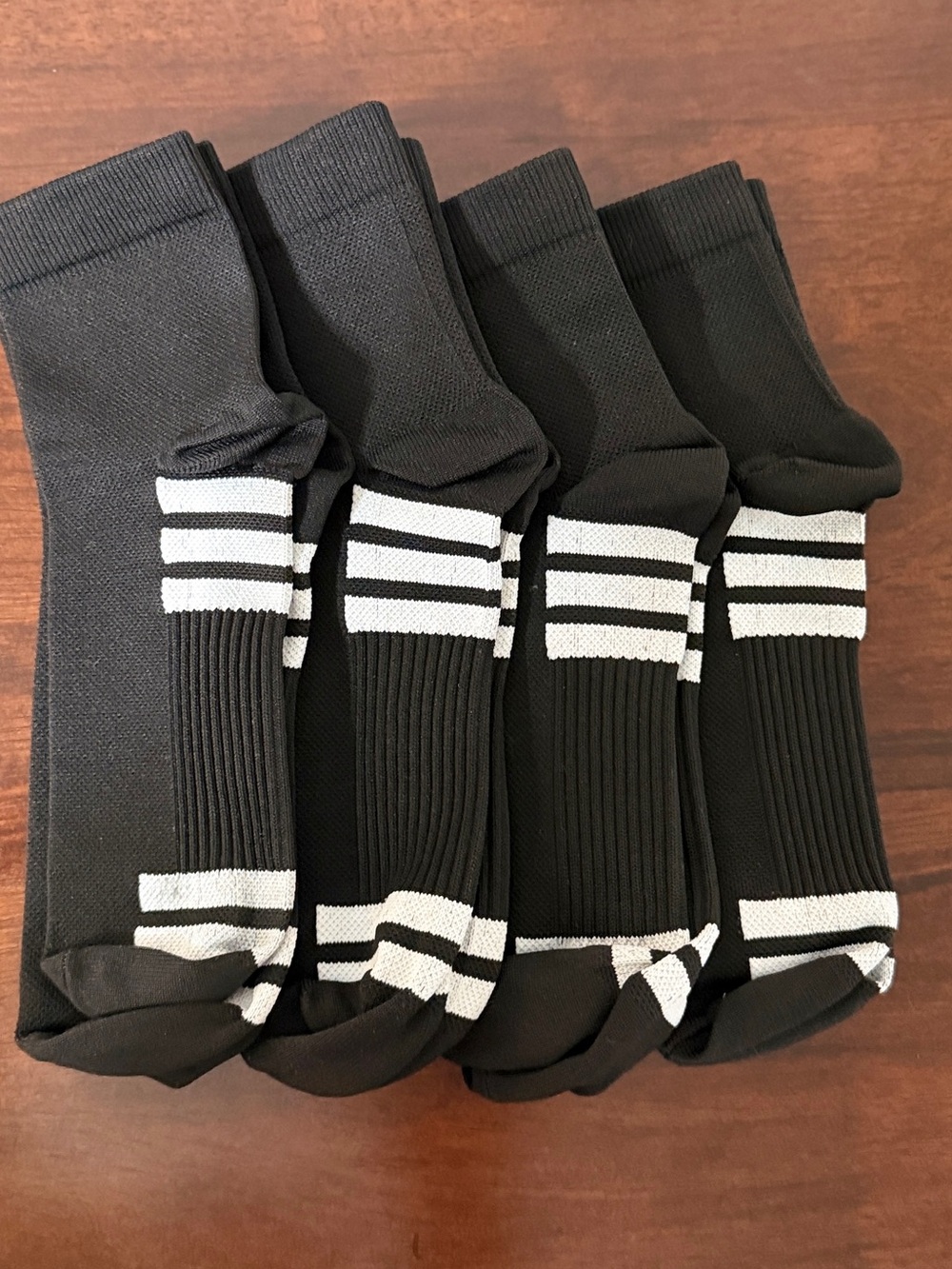 Compression Ankle Socks.  4 Pair. NWOT Size Large